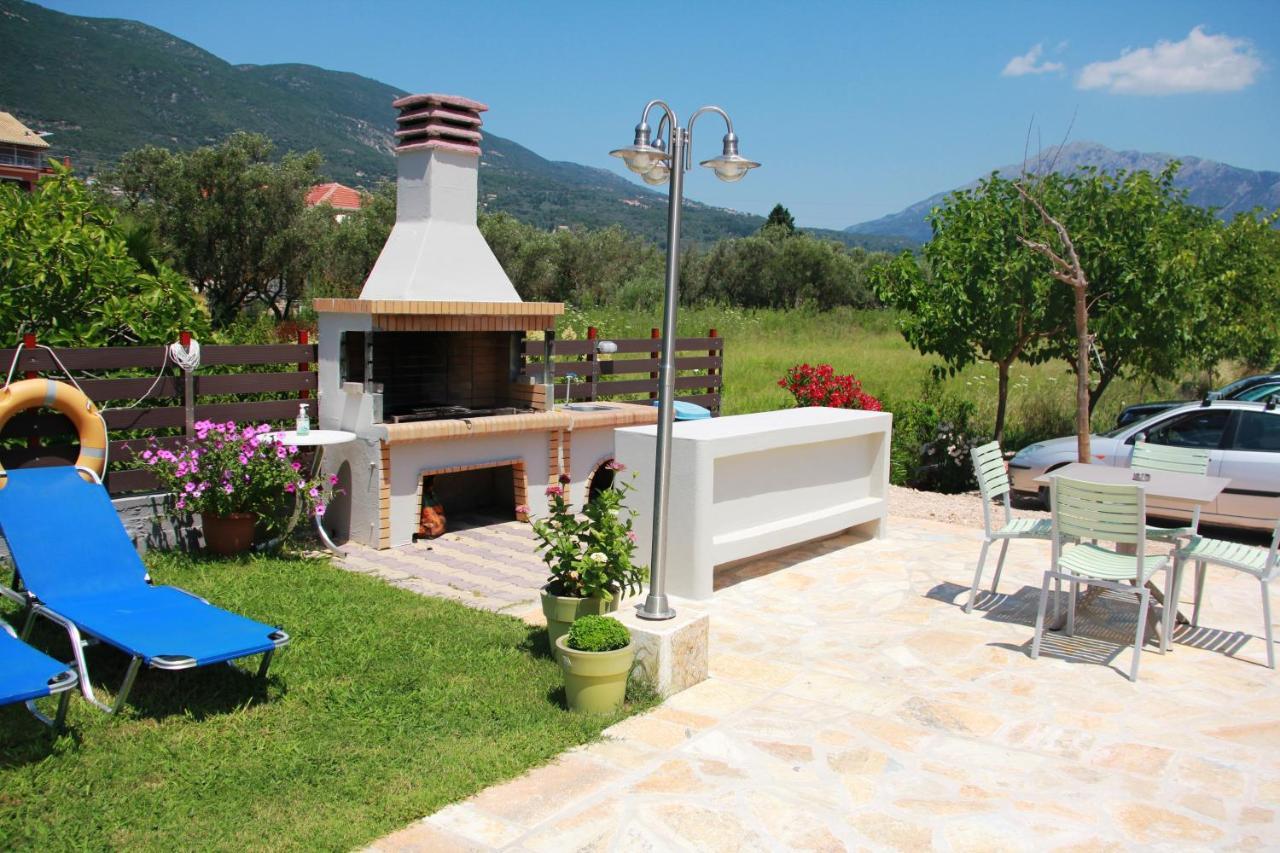George Studios Vasiliki Exterior photo