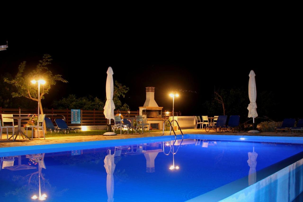 George Studios Vasiliki Exterior photo
