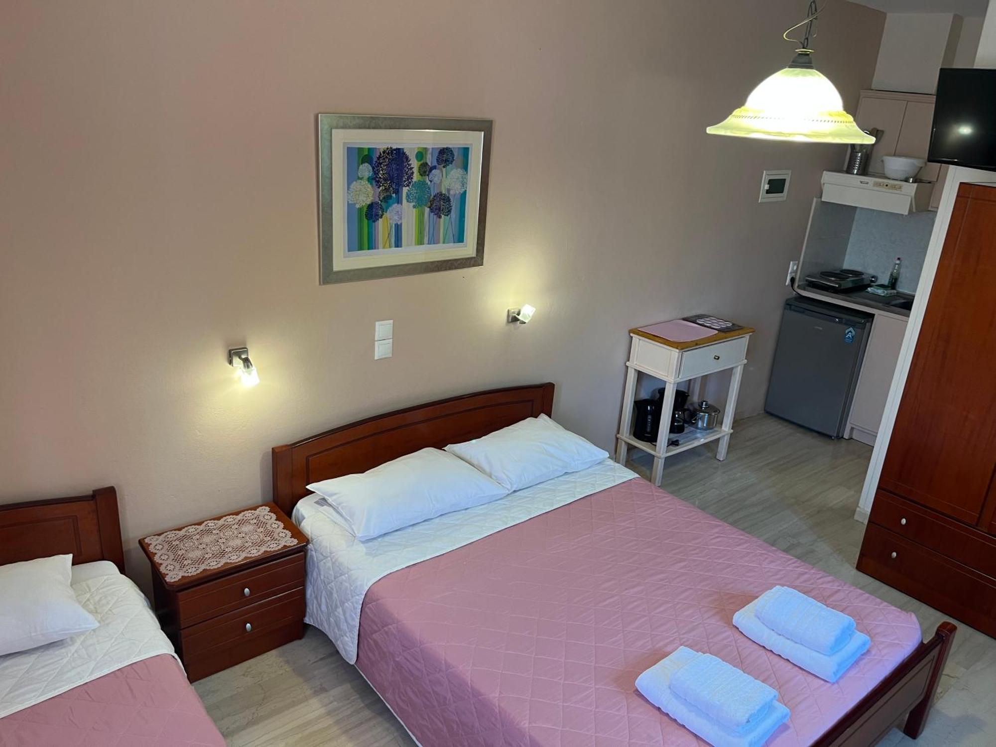 George Studios Vasiliki Room photo