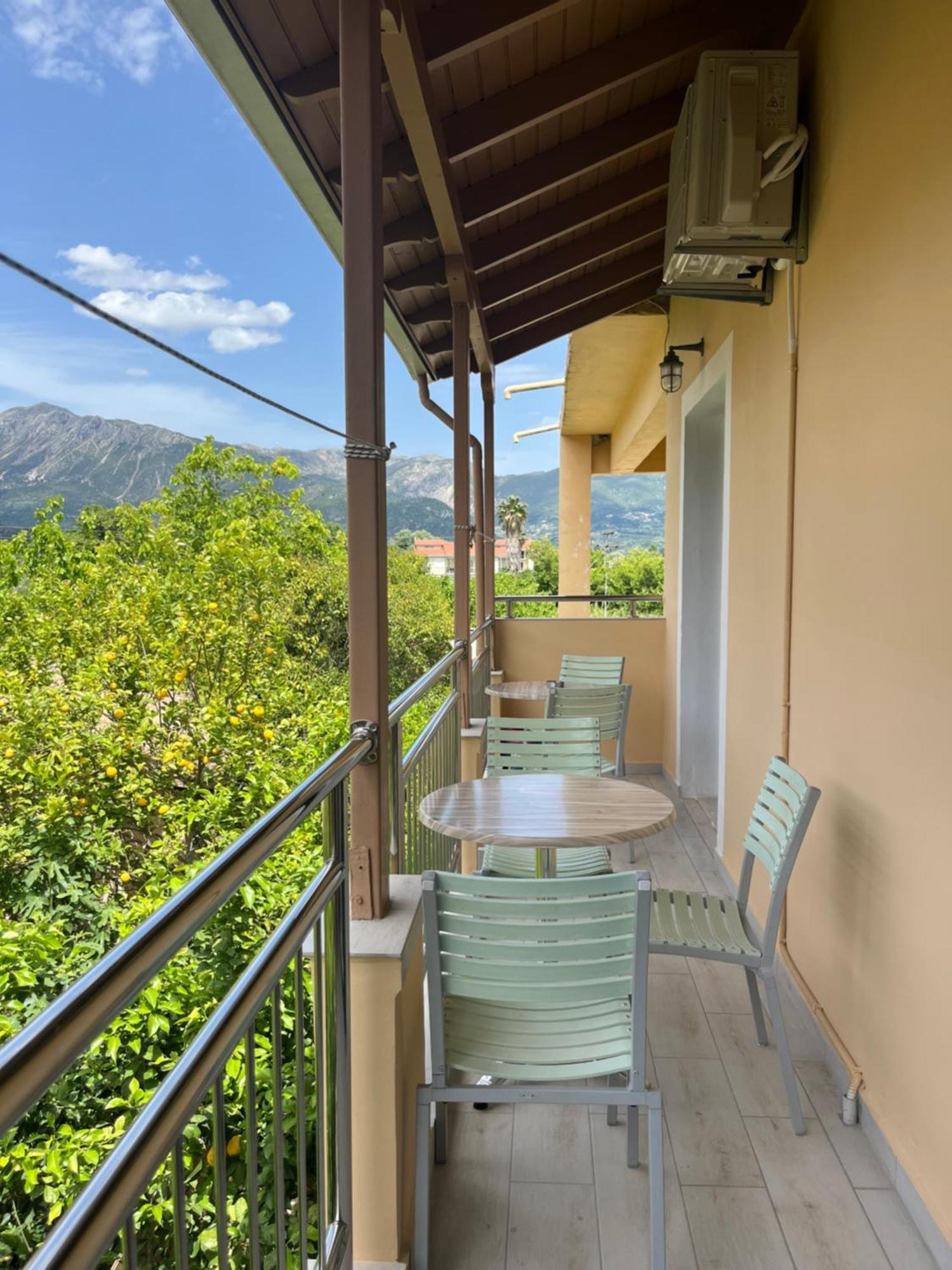 George Studios Vasiliki Room photo