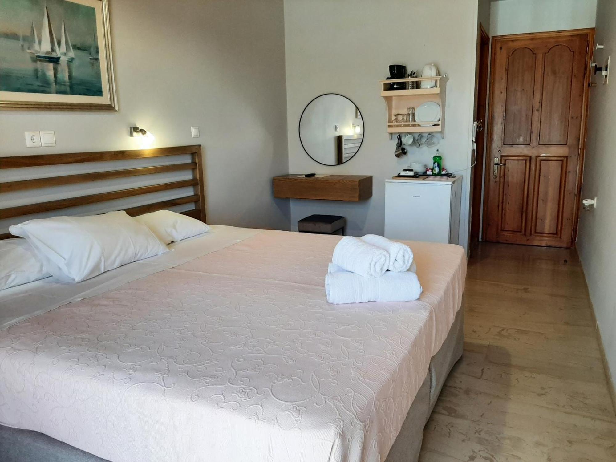 George Studios Vasiliki Room photo