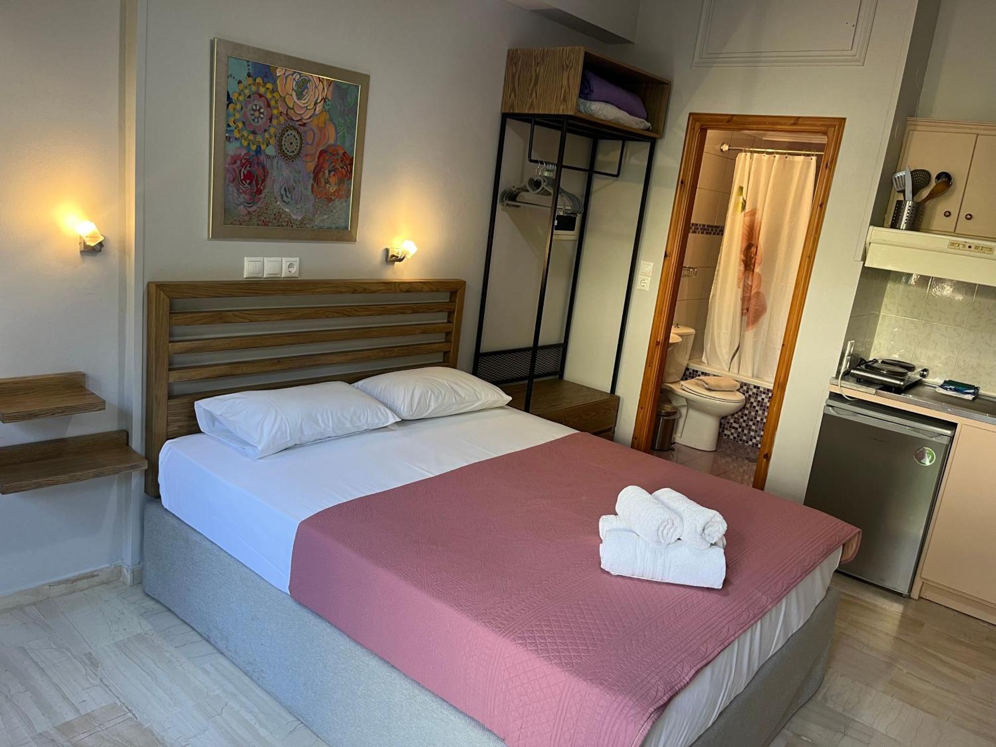 George Studios Vasiliki Room photo