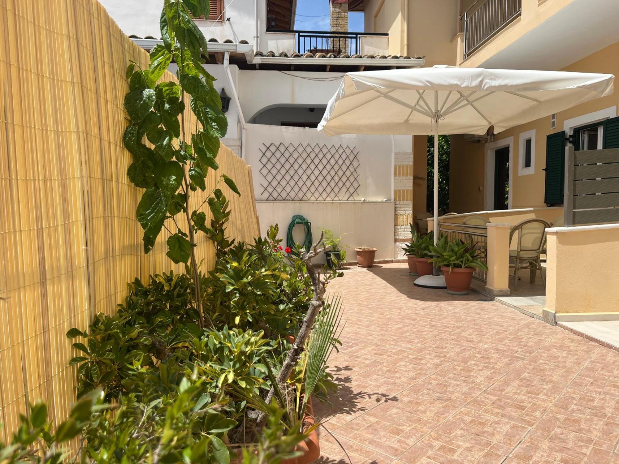 George Studios Vasiliki Exterior photo