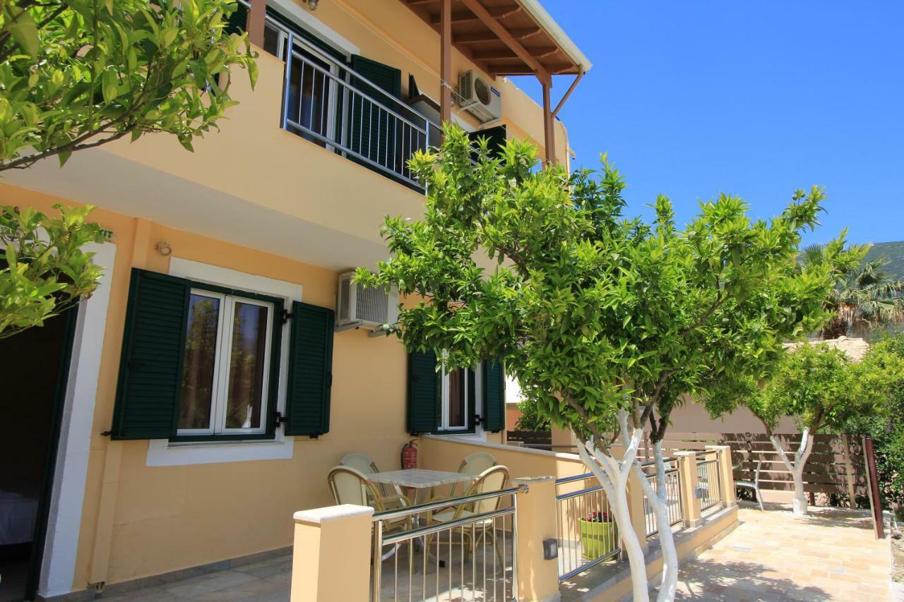 George Studios Vasiliki Exterior photo